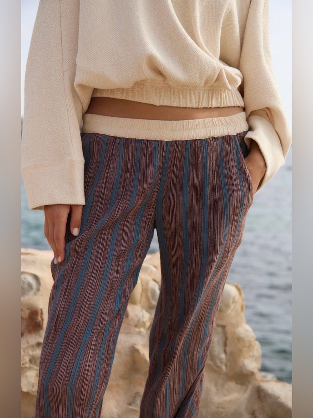Free People S Free~est Bel Striped Flare Pants in Mocha Combo Cotton NWT NEW - Picture 4 of 8
